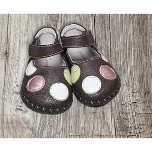 Pediped baby brown polka dot shoes. Size 12-18‎ month